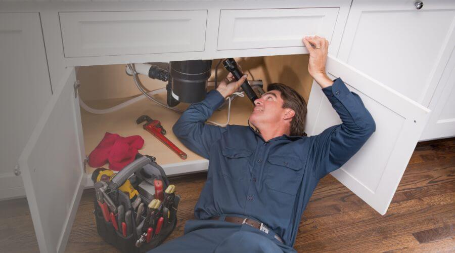Professional expert plumbing services in Moline, MI